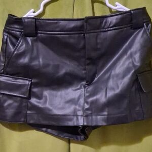 Zara Black Faux Leather Skorts